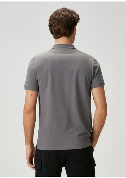 Gri Polo Yaka T-Shirt indirimleri