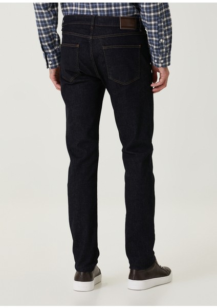Slim Fit Lacivert Jean Pantolon modelleri