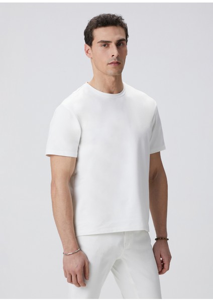 N-Tech Kırık Beyaz Basic T-Shirt