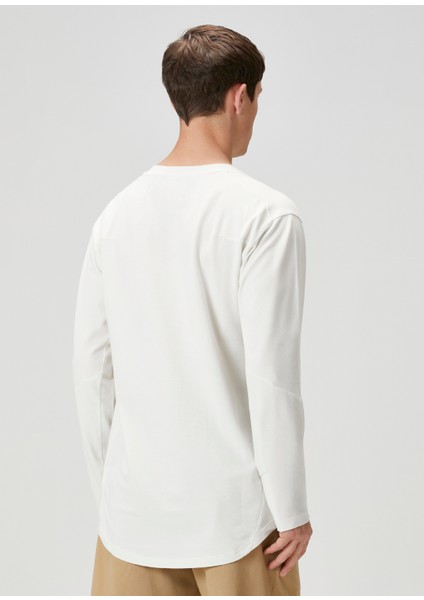 Ekru T-Shirt fırsatları