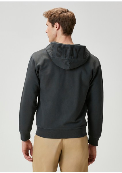 Antrasit Kapüşonlu Logo Detaylı Sweatshirt indirimleri