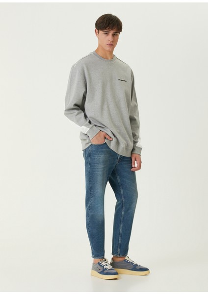 402 Gri Logo Nakışlı Sweatshirt fiyatları