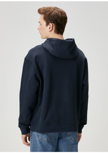 Lacivert Kapüşonlu Sweatshirt