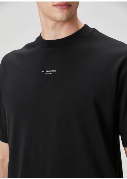 Siyah Logo Baskılı T-Shirt indirimleri