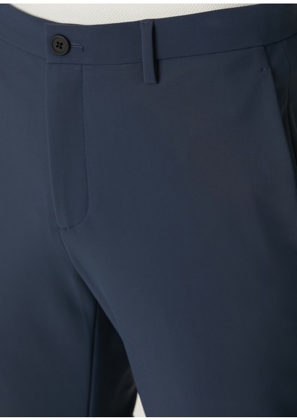 Zaine Koyu Lacivert Pantolon fırsatları