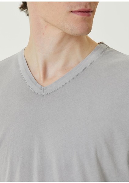 Devon Gri V Yaka T-Shirt indirimleri