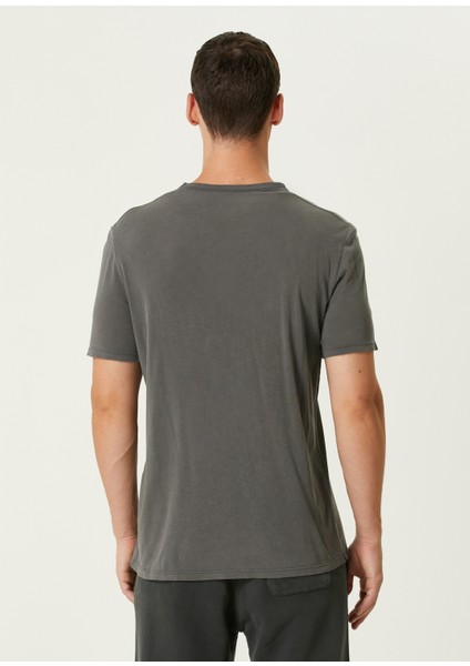 Devon Koyu Gri T-Shirt fırsatları