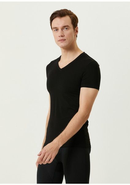 Siyah V Yaka Basic T-Shirt