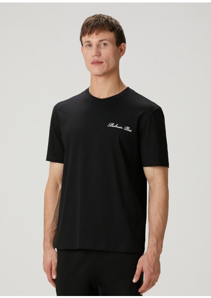 Siyah Logo Nakışlı T-Shirt modelleri