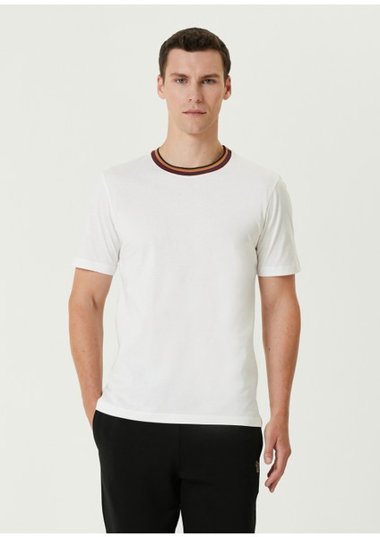 Beyaz Yakası Çizgi Detaylı Organik Pamuk T-Shirt modelleri