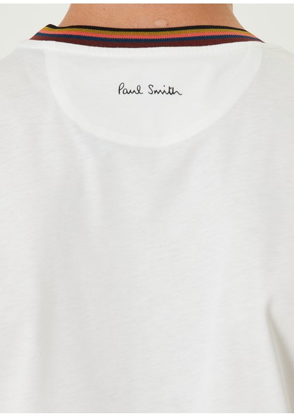 Beyaz Yakası Çizgi Detaylı Organik Pamuk T-Shirt