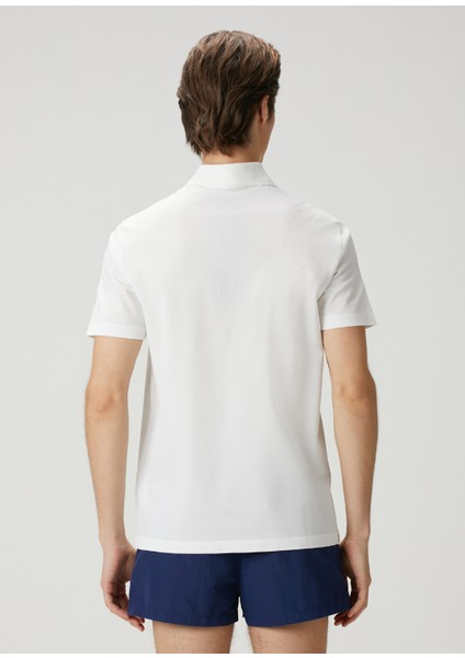 Beyaz Polo Yaka T-Shirt fırsatları