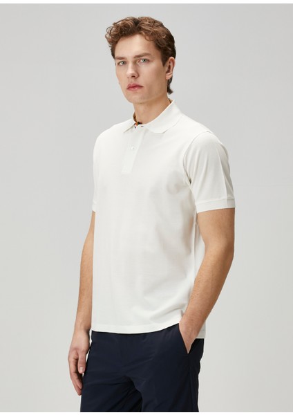 Beyaz Polo Yaka T-Shirt modelleri