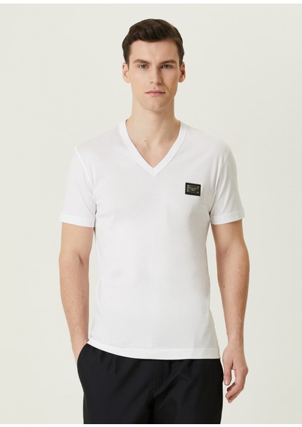 Beyaz Logo Detaylı T-Shirt