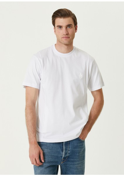 Beyaz Logo Baskılı T-Shirt