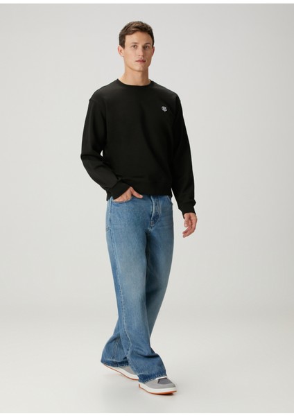 Siyah Logo Detaylı Sweatshirt fiyatları