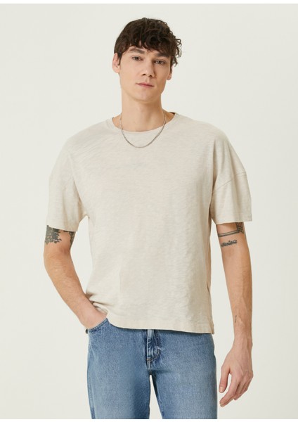 Ekru T-Shirt