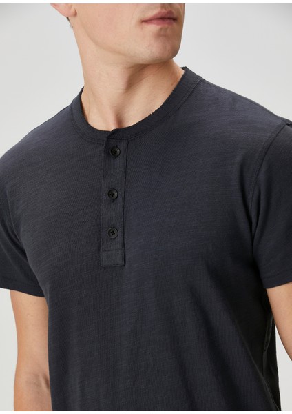 Henley Lacivert T-Shirt indirimleri