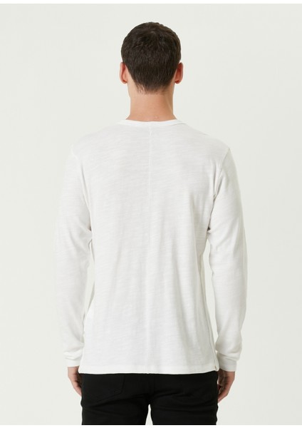 Beyaz Uzun Kollu T-Shirt fırsatları