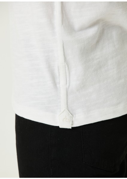 Beyaz Uzun Kollu T-Shirt