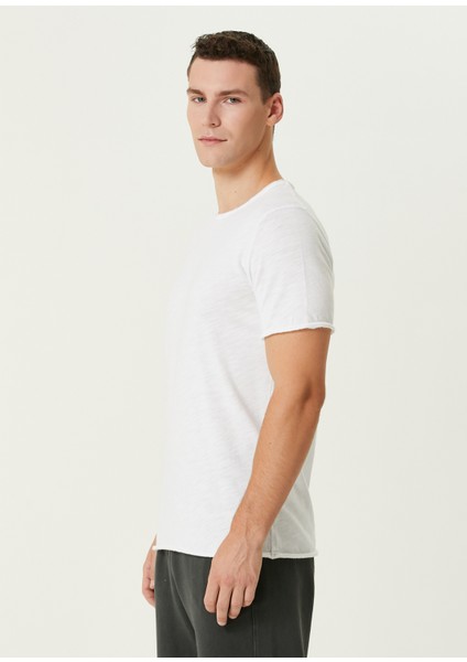Beyaz T-Shirt modelleri