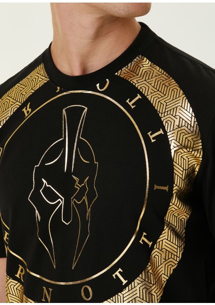 Siyah Gold Varak Baskılı T-Shirt indirimleri