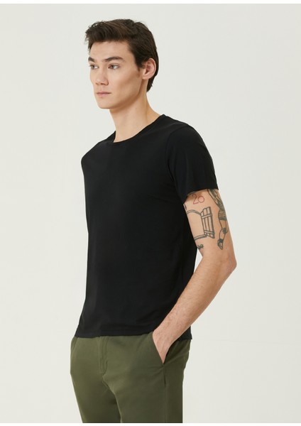 Siyah Basic T-Shirt