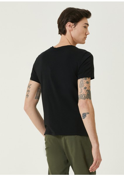 Siyah Basic T-Shirt