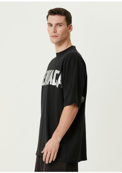 Siyah Gri Logo Baskılı T-Shirt modelleri
