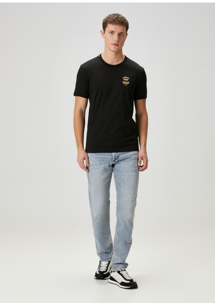 Siyah Nakışlı T-Shirt fiyatları