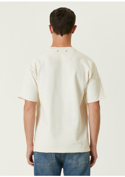 Siyah Beyaz Logo Baskılı T-Shirt fırsatları
