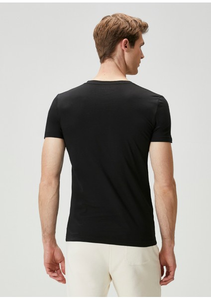 Siyah V Yaka Basic T-Shirt