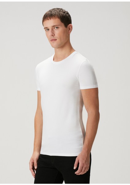 Beyaz Basic T-Shirt