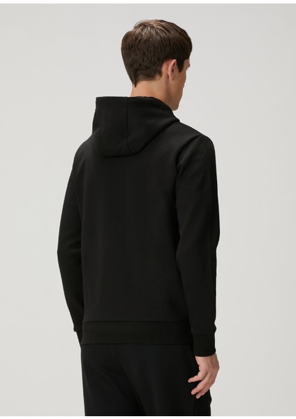 Siyah Kapüşonlu Sweatshirt fırsatları