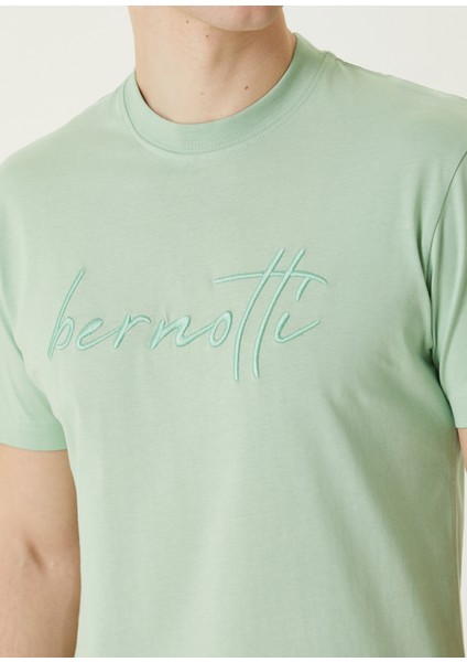 Yeşil Logo Nakışlı T-Shirt indirimleri