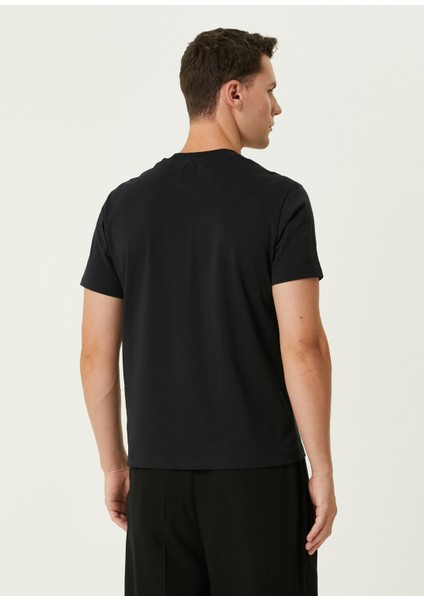 Siyah Logo Nakışlı T-Shirt fırsatları
