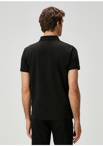 Siyah Polo Yaka T-Shirt indirimleri