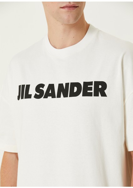 Beyaz Logo Baskılı T-Shirt indirimleri