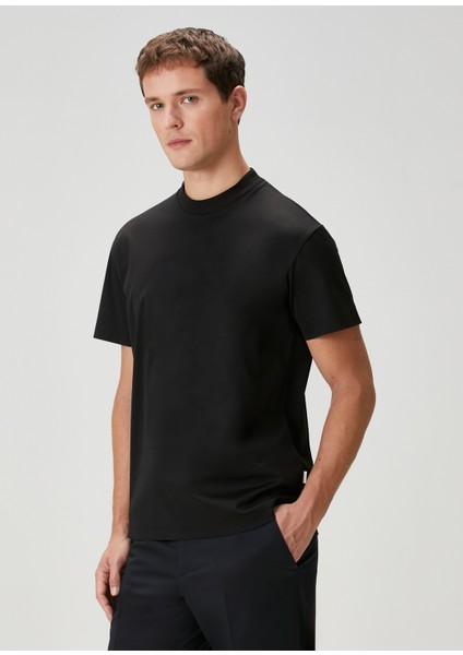 Siyah Basic T-Shirt