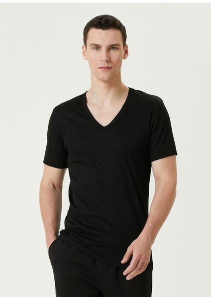 Siyah V Yaka T-Shirt