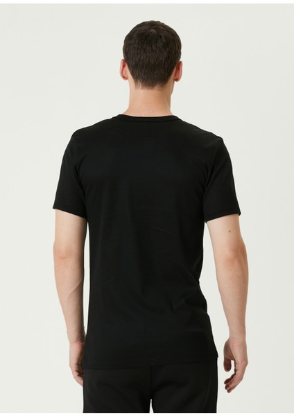Siyah V Yaka T-Shirt fırsatları