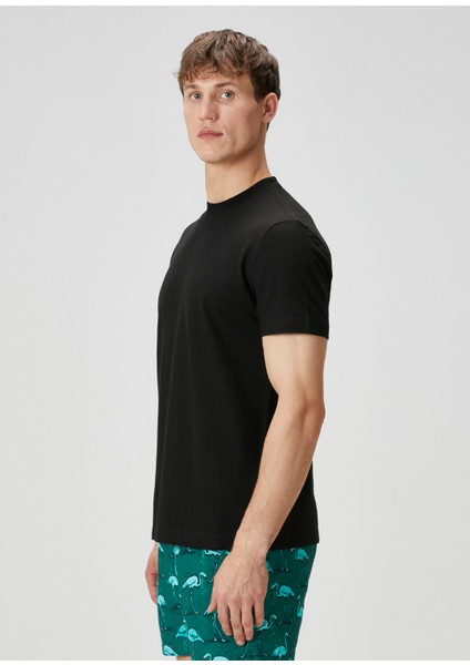 Regular Fit Siyah Cool Touch T-Shirt