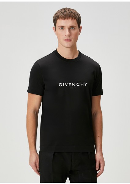 Siyah Beyaz Logo Detaylı T-Shirt