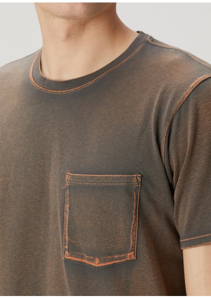 Çok Renkli Siyah T-Shirt