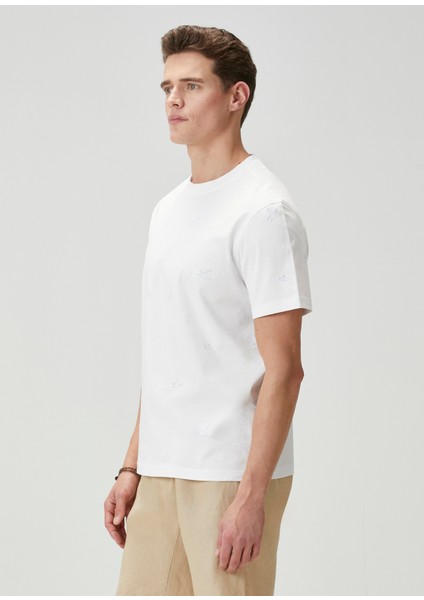 Beyaz Kaz Nakışlı T-Shirt fırsatları