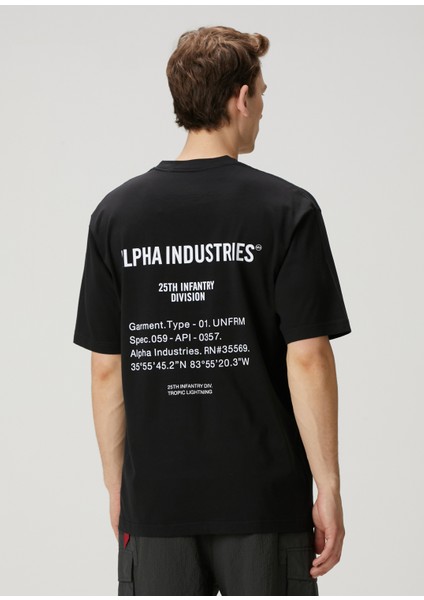 Siyah Logo Baskılı T-Shirt fırsatları