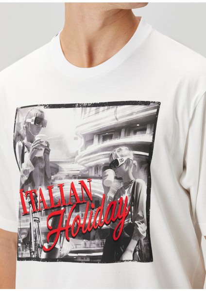 Beyaz Logo Baskılı T-Shirt indirimleri