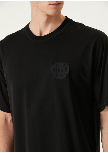 Siyah Logo Patchli T-Shirt indirimleri
