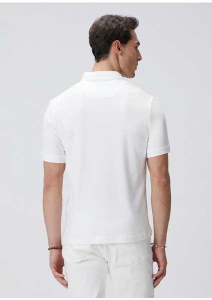 Kırık Beyaz Polo Yaka T-Shirt indirimleri