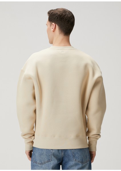 Krem Logo Nakışlı Sweatshirt fırsatları